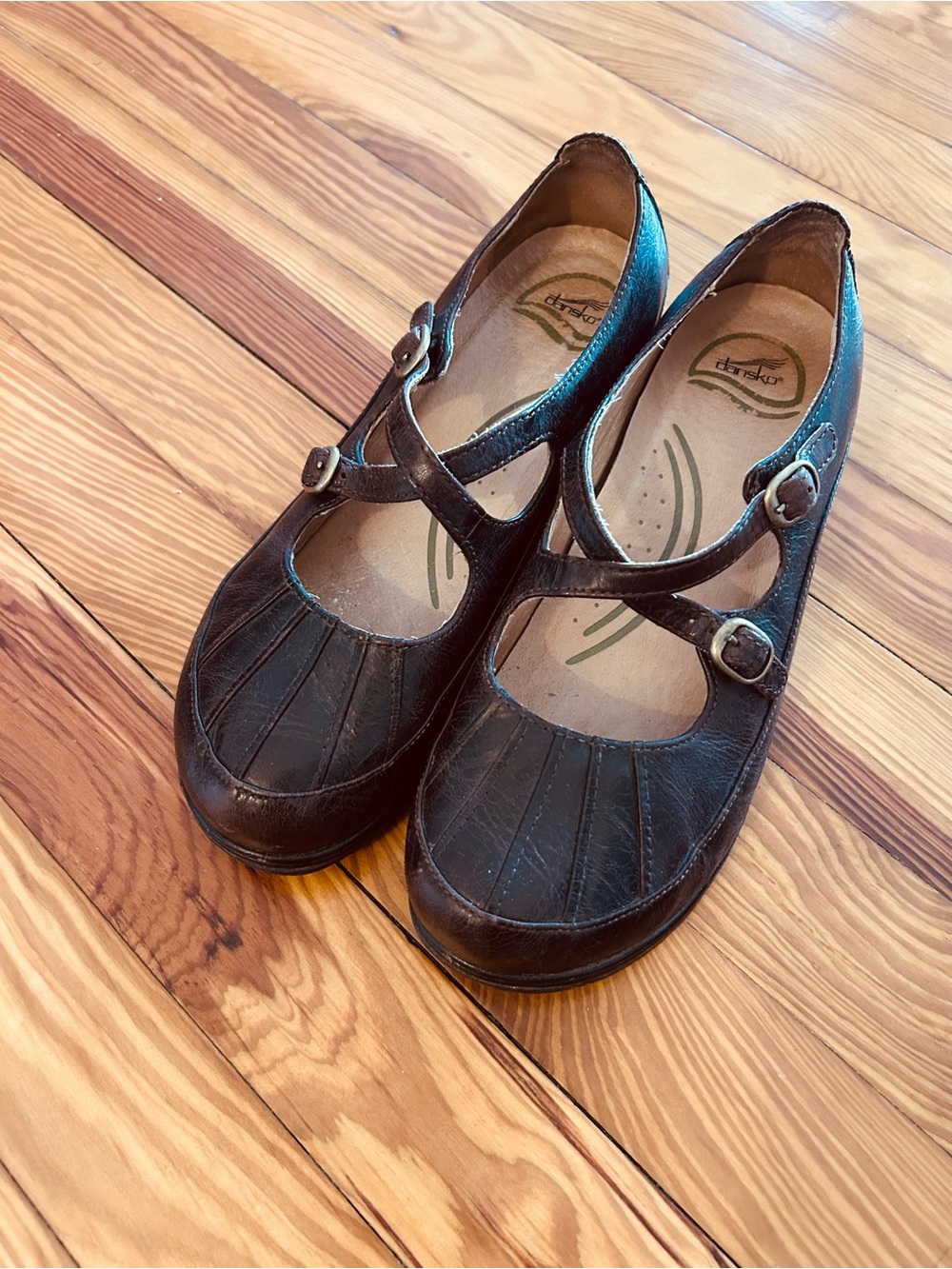 Dansko Mary Jane Comfort Clogs Women’s Brown